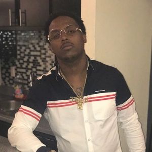 Meet your Posher, Travis